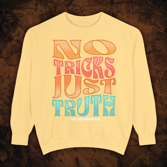 NO TRICKS, JUST TRUTH CREWNECK